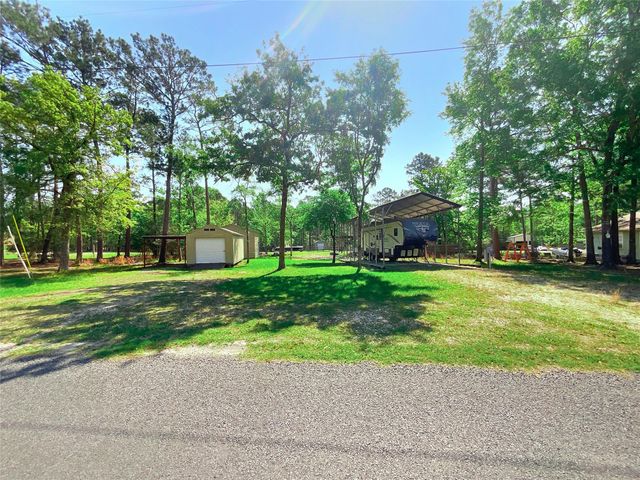 642 Kingwood Drive, Trinity, TX 75862