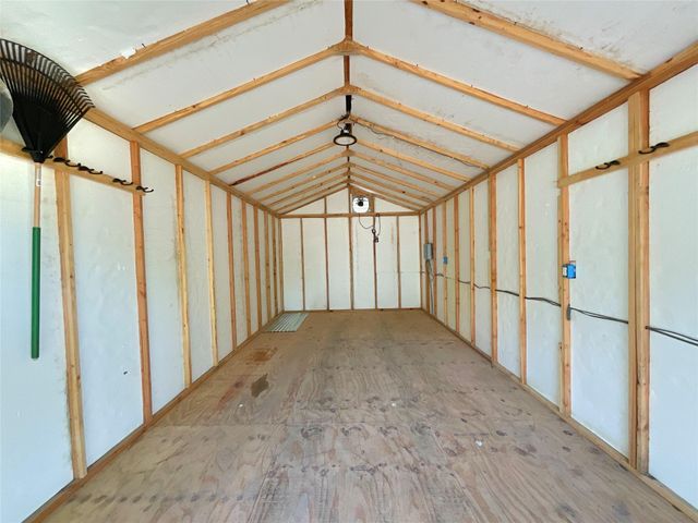 642 Kingwood Drive, Trinity, TX 75862