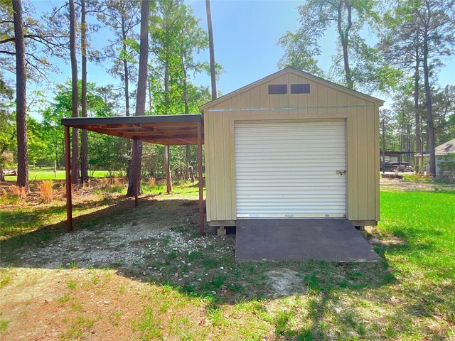 642 Kingwood Drive, Trinity, TX 75862