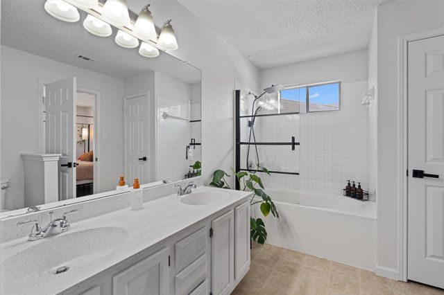 1406 Green Terrace DR, Round Rock, TX 78664