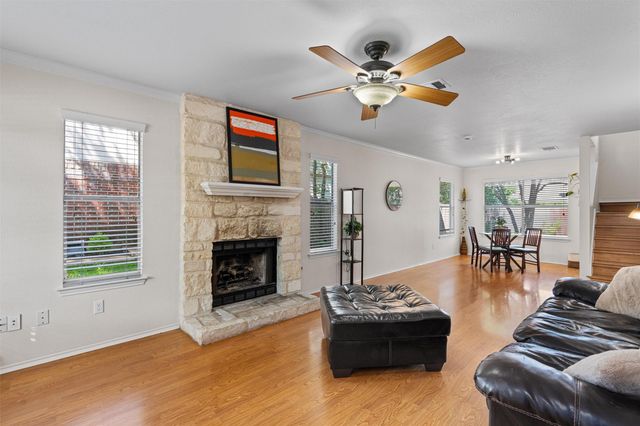 1406 Green Terrace DR, Round Rock, TX 78664