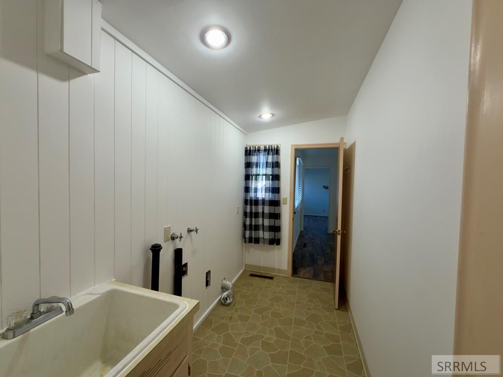 Image 18 of property listing at 600 Curtis Street, Blackfoot, ID 83221