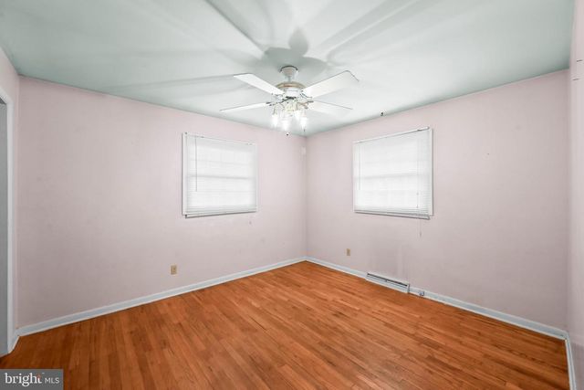 112 REMBRANDT DR, Lancaster, PA 17603