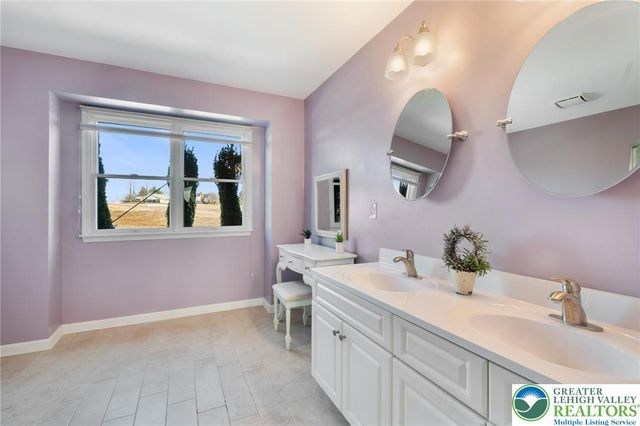 249 Ridings Circle, Macungie Boro, PA 18062