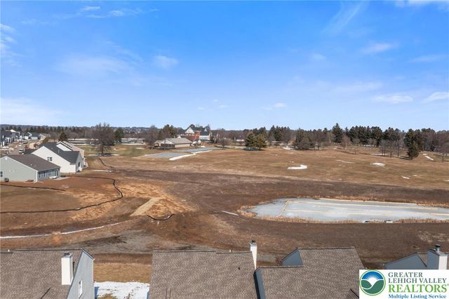 249 Ridings Circle, Macungie Boro, PA 18062