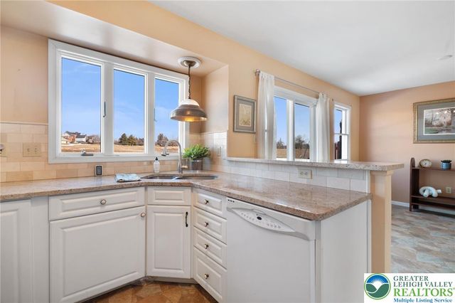 249 Ridings Circle, Macungie Boro, PA 18062