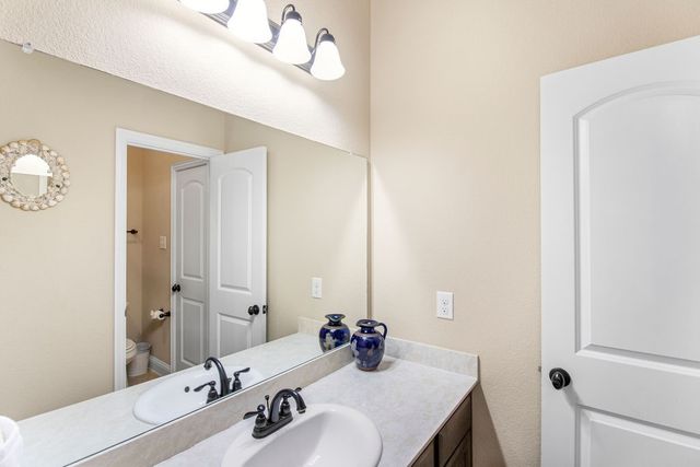 1111 Yukon Boulevard, Waxahachie, TX 75167