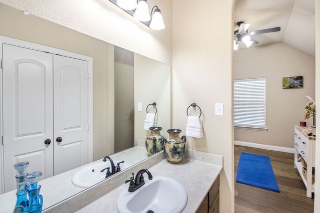 1111 Yukon Boulevard, Waxahachie, TX 75167