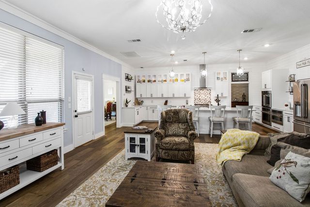 1111 Yukon Boulevard, Waxahachie, TX 75167