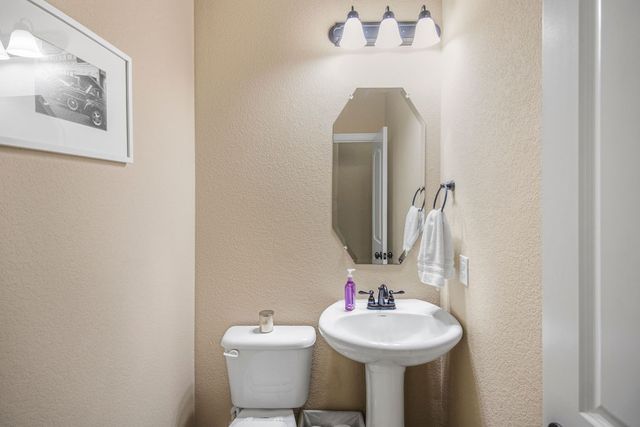 1111 Yukon Boulevard, Waxahachie, TX 75167