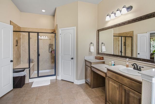 1111 Yukon Boulevard, Waxahachie, TX 75167