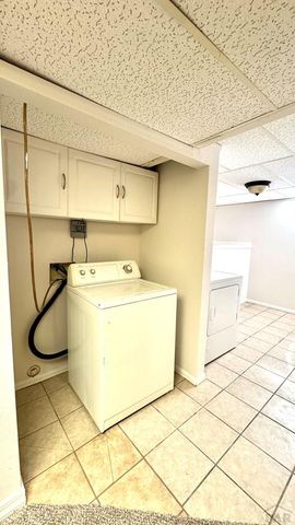 634 S Prairie Ave, Pueblo, CO 81005