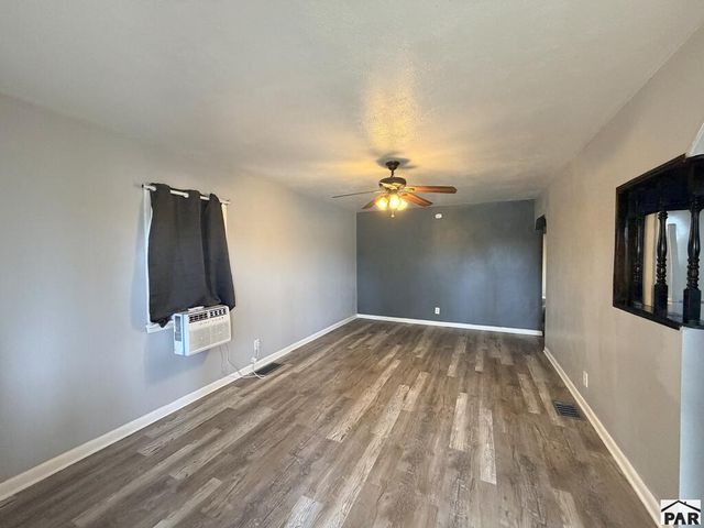 1127 W 16th St, Pueblo, CO 81003
