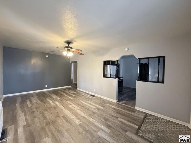 1127 W 16th St, Pueblo, CO 81003