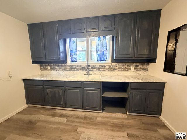 1127 W 16th St, Pueblo, CO 81003