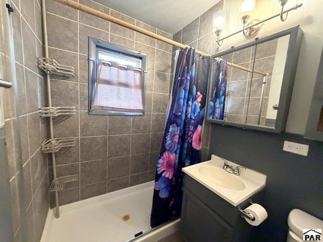 1127 W 16th St, Pueblo, CO 81003