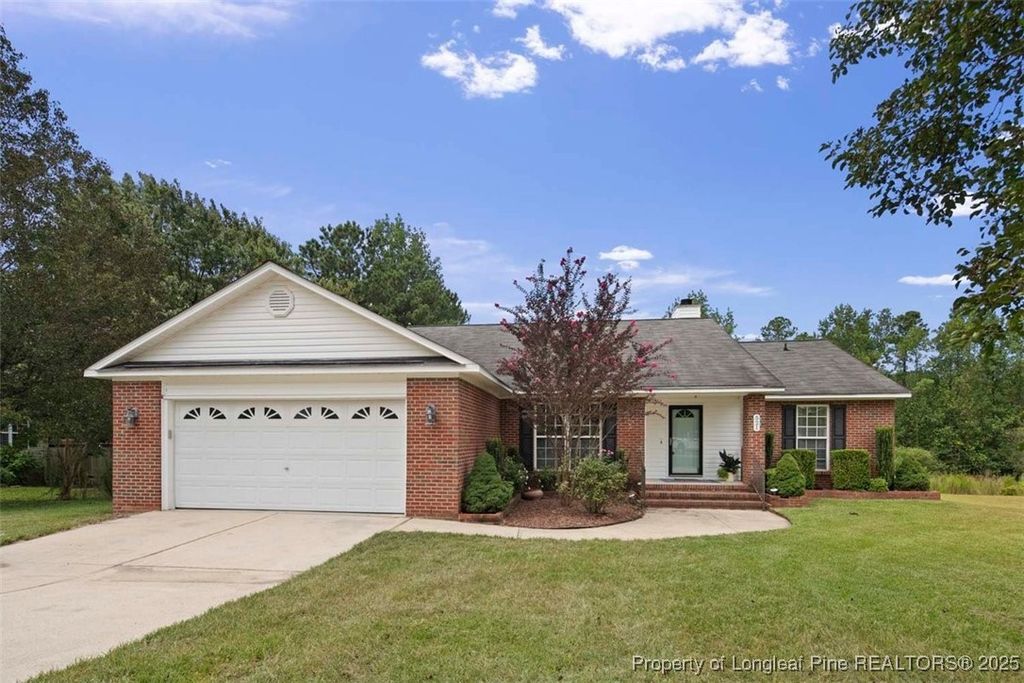 521 Richmond Park Drive, Cameron, NC 28326