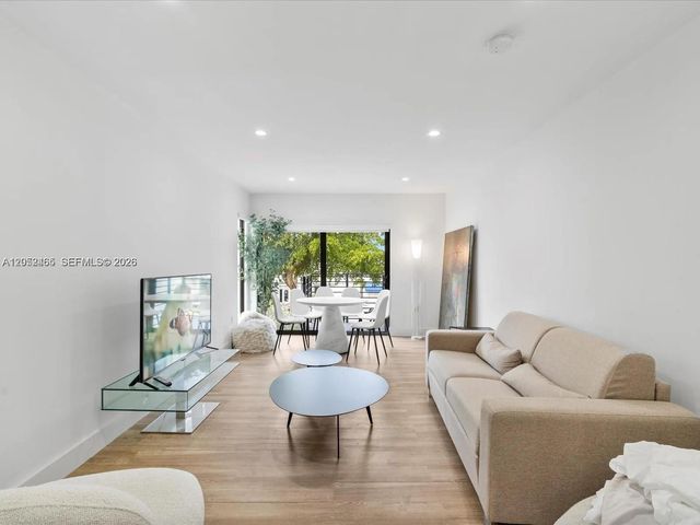 1134 71st Street 3, Miami Beach, FL 33141