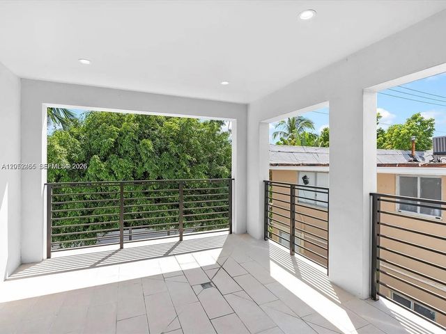 1134 71st Street 3, Miami Beach, FL 33141