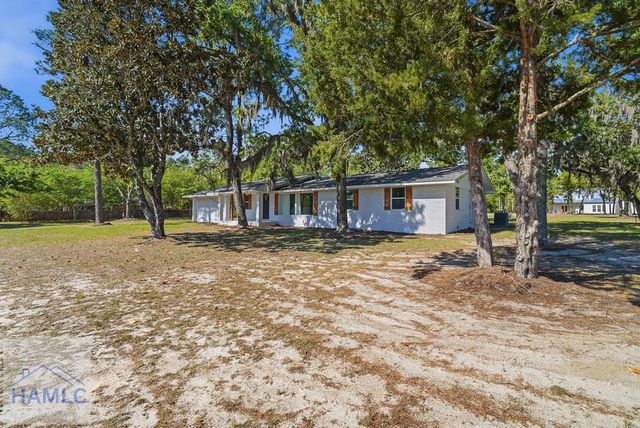 2448 Ware Street, Blackshear, GA 31516