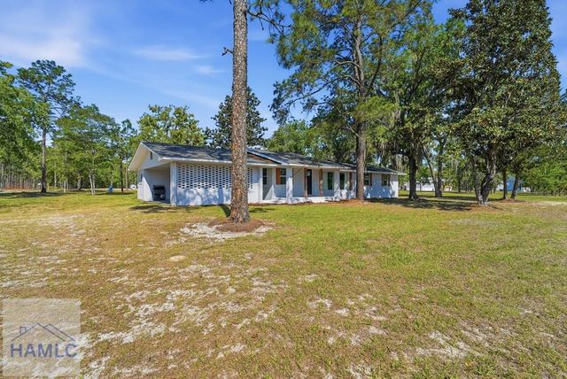 2448 Ware Street, Blackshear, GA 31516
