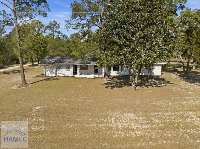 2448 Ware Street, Blackshear, GA 31516