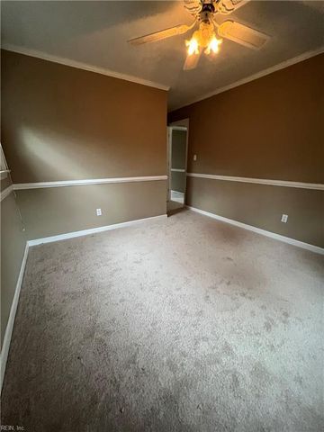 115 Myers RD, Yorktown, VA 23693