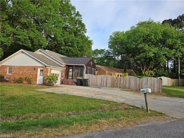 115 Myers RD, Yorktown, VA 23693