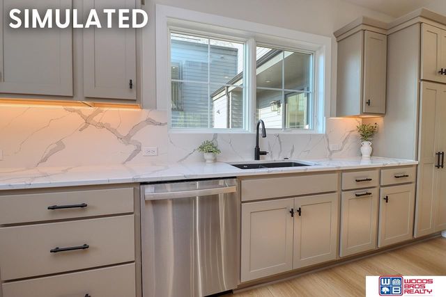 705 Blue Sage Boulevard, Lincoln, NE 68521