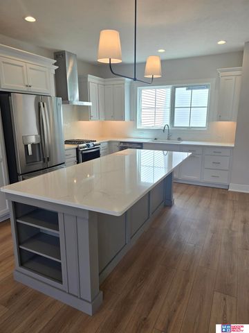 705 Blue Sage Boulevard, Lincoln, NE 68521