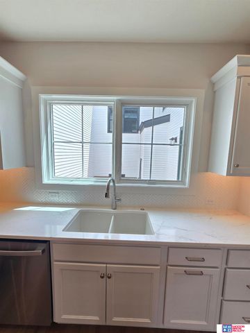 705 Blue Sage Boulevard, Lincoln, NE 68521