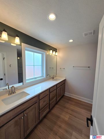 705 Blue Sage Boulevard, Lincoln, NE 68521