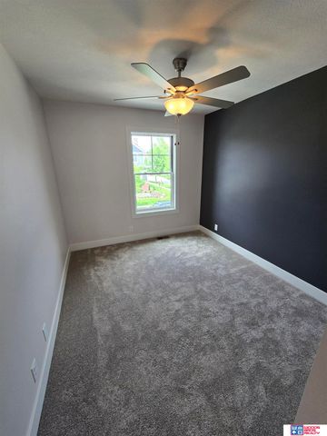 705 Blue Sage Boulevard, Lincoln, NE 68521