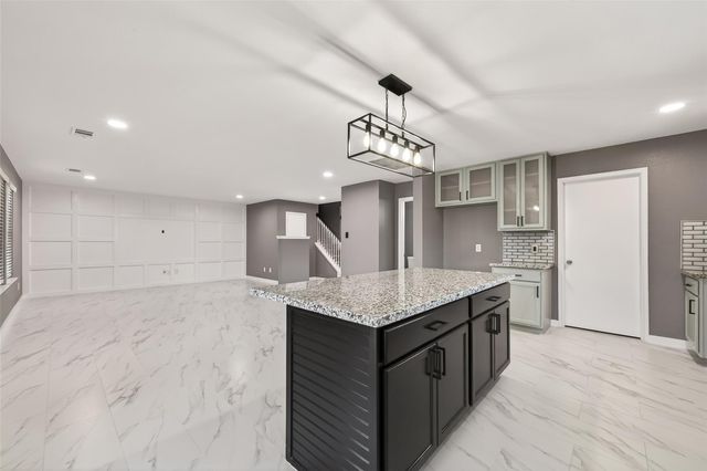 9226 Macmillan Lane, Houston, TX 77083