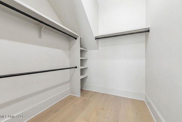 425 2nd Street, Gulfport, MS 39507