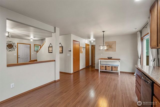 7809 87th Avenue NE, Marysville, WA 98270