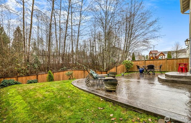 7809 87th Avenue NE, Marysville, WA 98270