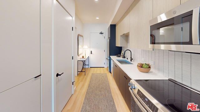 3004 Sunset Boulevard 408, Los Angeles, CA 90026