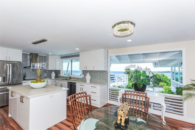 46-148 Yacht Club Place, Kaneohe, HI 96744