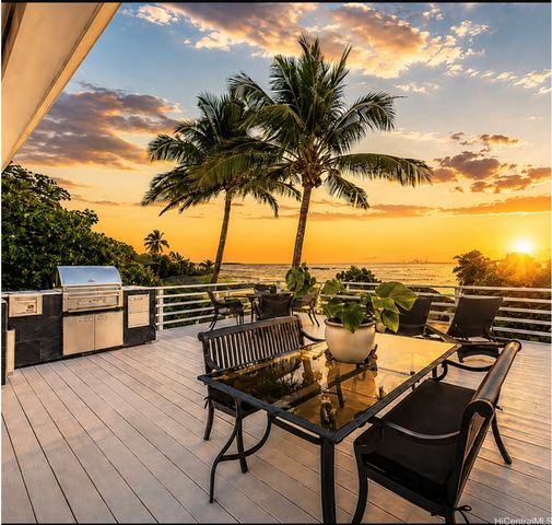 46-148 Yacht Club Place, Kaneohe, HI 96744