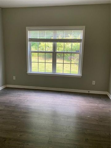 425 Beckenham Walk Drive, Dacula, GA 30019
