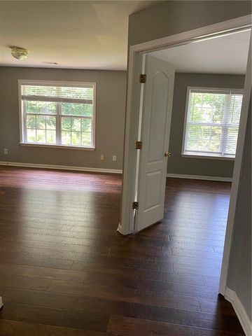 425 Beckenham Walk Drive, Dacula, GA 30019