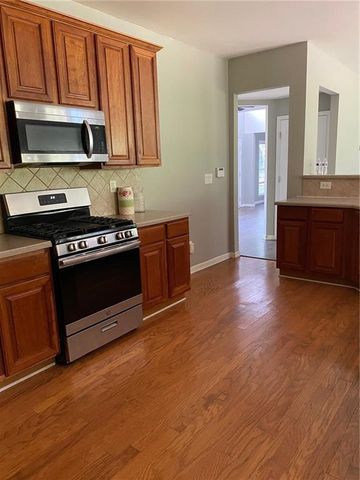 425 Beckenham Walk Drive, Dacula, GA 30019