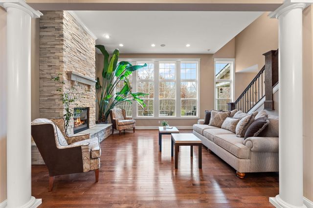 474 E 1200 N, Chesterton, IN 46304