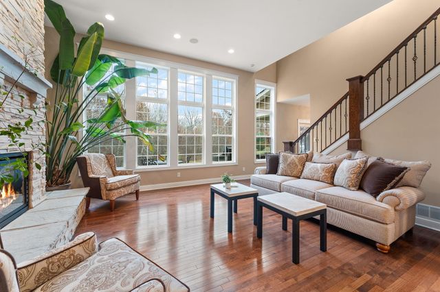 474 E 1200 N, Chesterton, IN 46304