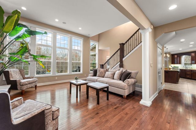 474 E 1200 N, Chesterton, IN 46304