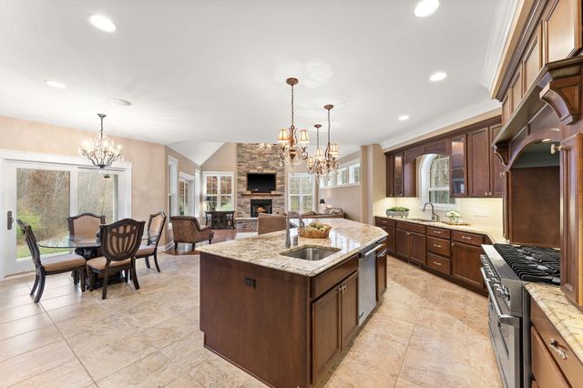 474 E 1200 N, Chesterton, IN 46304