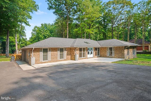 12029 PALISADES DR, Dunkirk, MD 20754