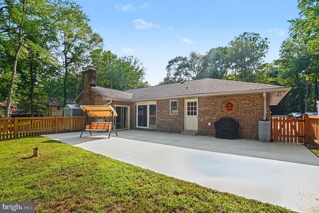 12029 PALISADES DR, Dunkirk, MD 20754