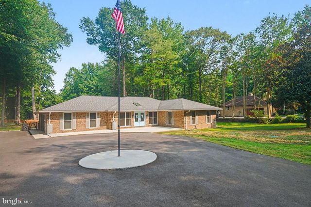 12029 PALISADES DR, Dunkirk, MD 20754
